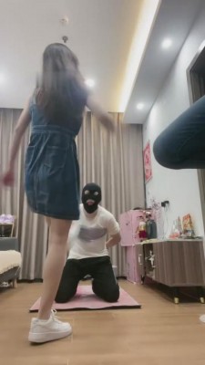 图片[2]_【漫漫】最狠双胞胎姐妹同时踢踹贱狗【双视角版】 bf8300_HD绳艺资源