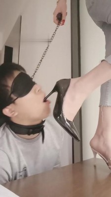 图片[7]_【多多】高跟/运动鞋碾压虐狗舌头 bf8321_HD绳艺资源