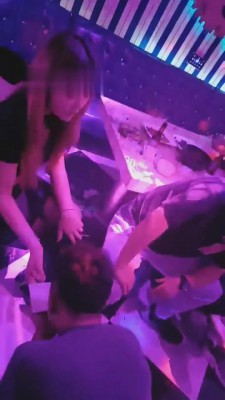 图片[9]_【小猫咪】两对情侣艺术训练贱狗【双视角版】 bf8377_HD绳艺资源