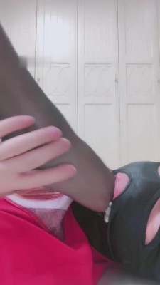 图片[4]_【linda】丝足喂食专场-舌尖清理污垢脚皮【完整版】 bf8373_HD绳艺资源