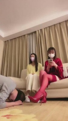 【茹雪】双S-继母带闺蜜玩儿子/小白鞋/高跟 bf8405_HD绳艺资源