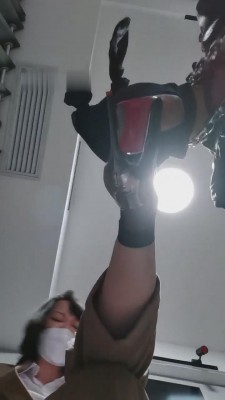 图片[2]_【乐爷】笼里的狗放出来虐待  bf8943_HD绳艺资源