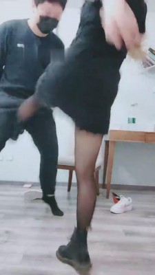 图片[7]_【一茶】各种鞋子艺术踢废迟到狗 bf8920_HD绳艺资源