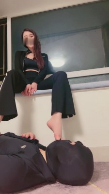 图片[6]_【微希】御姐高跟裸足诱惑脚下奴 bf8942_HD绳艺资源