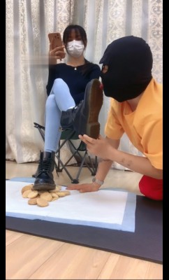 图片[4]_【高难度挑战美学s】马丁靴踩脸 踩舌头 bf8452_HD绳艺资源