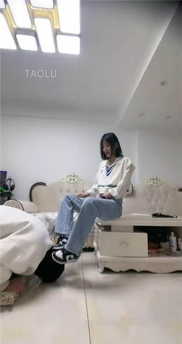 【简一】AJ踩脸 棉袜深喉   JS22031603_HD绳艺资源