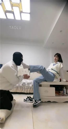 图片[6]_【简一】AJ踩脸 棉袜深喉   JS22031603_HD绳艺资源