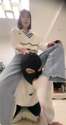 图片[9]_【简一】AJ踩脸 棉袜深喉   JS22031603_HD绳艺资源