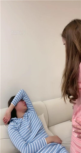 图片[4]_【一诺】不开心的打闺蜜  JS2203154_HD绳艺资源