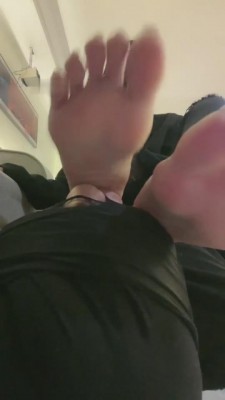 图片[6]_【甜依】长裤高跟踩蛋糕/喂食/全体重坐狗/语言羞辱 bf8464_HD绳艺资源