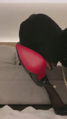 【甜依】圣水黑丝高跟耳光 bf8879_HD绳艺资源