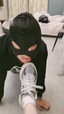 图片[3]_【黛黛】心情不好圣水喂猫粮/训狗_HD绳艺资源