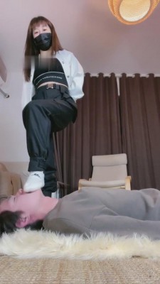 图片[4]_【风吟女神】白棉袜踩踏塞嘴专场 bf86661_HD绳艺资源