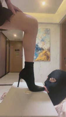 图片[3]_【诗诗】多爽鞋踩舌头/口水喂食/鞋尖插嘴 bf8711_HD绳艺资源