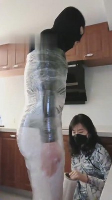 【上海糖糖老师】保鲜膜裹起来虐 bf90251_HD绳艺资源