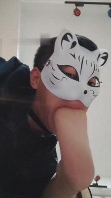 图片[6]_【乐爷】深夜楼道遛狗吃圣水丝袜 bf9001_HD绳艺资源