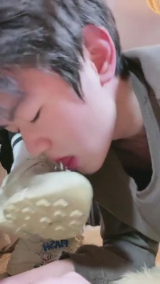 图片[4]_【风吟女神】强迫吃烟灰/舔超脏鞋底 bf8666_HD绳艺资源