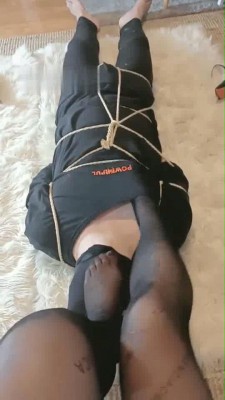 图片[5]_【飞扬绳艺导师】女上司暴揍男下属 bf8526_HD绳艺资源