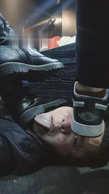 图片[6]_【文文文】KTV素人小姐姐脚下狗 bf10044_HD绳艺资源