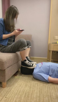 图片[4]_【晨希】御姐帆布鞋船袜羞辱老板 bf10050_HD绳艺资源