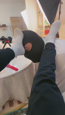 【鹿梦兮】超臭原味白袜羞辱狗 bf10040_HD绳艺资源