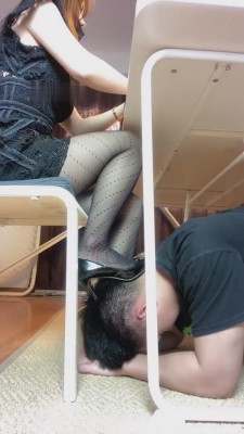 图片[2]_【巴莉绳艺导师】桌子底下的狗废物 bf8731_HD绳艺资源