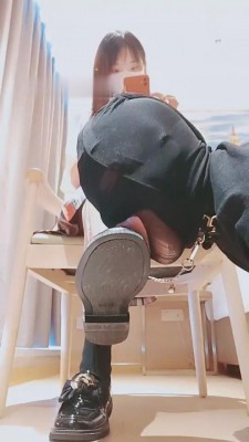 【悦主大人】JK黑袜皮鞋恋足调 bf8826_HD绳艺资源