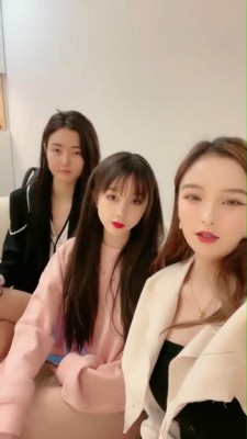 【樱桃大大】和闺蜜吃饭家奴伺候 bf8839_HD绳艺资源