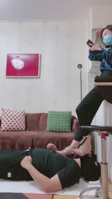 图片[2]_【Q月s】高跟鞋踩踏-虐乳 bf4312_HD绳艺资源