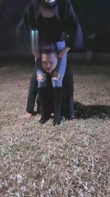 图片[5]_【滔滔】户外遛狗骑马踩踏喂食 bf4295_HD绳艺资源