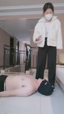 图片[4]_【禾璐】人形犬找虐被暴揍 bf4297_HD绳艺资源