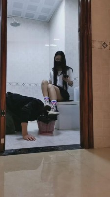 图片[4]_【猫神大人S】猥琐男夜闯女厕所被抓来tj bf4348_HD绳艺资源