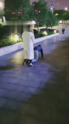 图片[2]_【小希绳艺导师】广场公开羞辱前男友 bf4370_HD绳艺资源