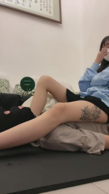 【香菜】坐脸窒息圣水舔厕纸 bf4467_HD绳艺资源