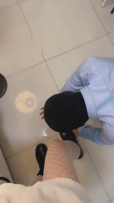 【雪莉】邻家女孩网袜羞辱发骚邻居 bf4514_HD绳艺资源