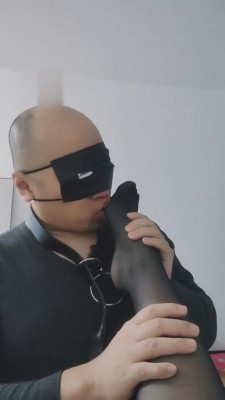 图片[3]_【二宝】遛狗闻臭烘烘的黑丝足 bf4473_HD绳艺资源