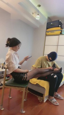 【芷晴】原味内裤塞嘴艺术虐待 bf453_HD绳艺资源