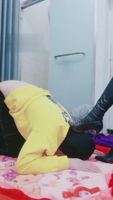 图片[2]_【安静】重度踩踏-训练-圣水贱狗 bf4650_HD绳艺资源