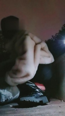 图片[7]_【小拽主人】公园骑马-舔靴底-吃白袜 bf4609_HD绳艺资源