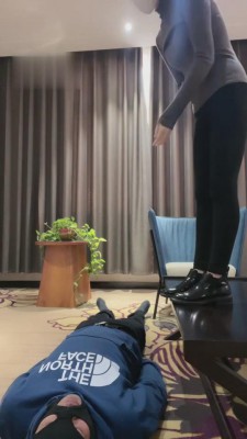 图片[2]_【安主】短靴原味船袜羞辱 bf4667_HD绳艺资源