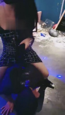 图片[3]_【傲雪】醉酒后酒吧公开处刑贱狗 bf4673_HD绳艺资源