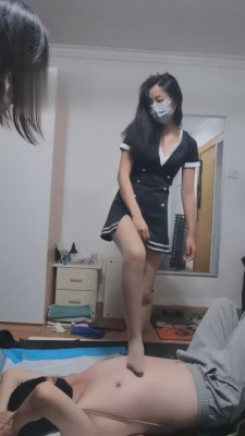 图片[3]_【君威】双主踩踏恋足-轮流圣水滴蜡 bf4688_HD绳艺资源