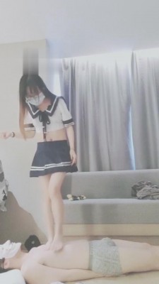 图片[2]_【南京樱樱学生主】全体重踩死贱狗 bf4737_HD绳艺资源