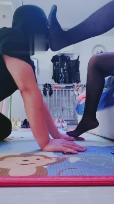 【漠然女神】丝袜高跟恋足场 bf4828_HD绳艺资源