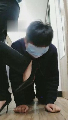 图片[2]_【御严】原味丝足碾压脚底狗 bf4918_HD绳艺资源