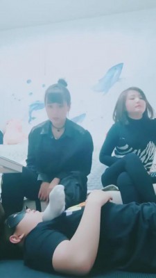 【东营天香百合】双S-精神小妹把男人踩在脚下 bf4938_HD绳艺资源