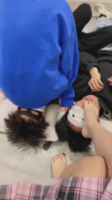 图片[8]_【雪莉】带素人闺蜜调学生奴【续集】 bf4980_HD绳艺资源