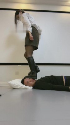 图片[4]_【晚晚S】御姐长靴黑丝全体重踩踏/坐脸 bf5646_HD绳艺资源