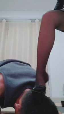 图片[2]_【魅影女神】收拾狠虐贱货-虐乳/踩踏 bf5688_HD绳艺资源