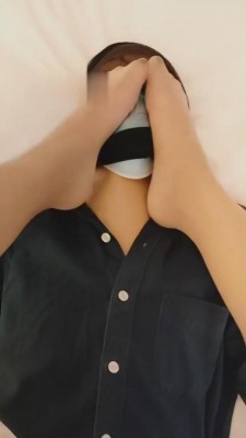 【芒果】剧情-发现继母的儿子喜欢我的丝袜高跟鞋 bf5695_HD绳艺资源